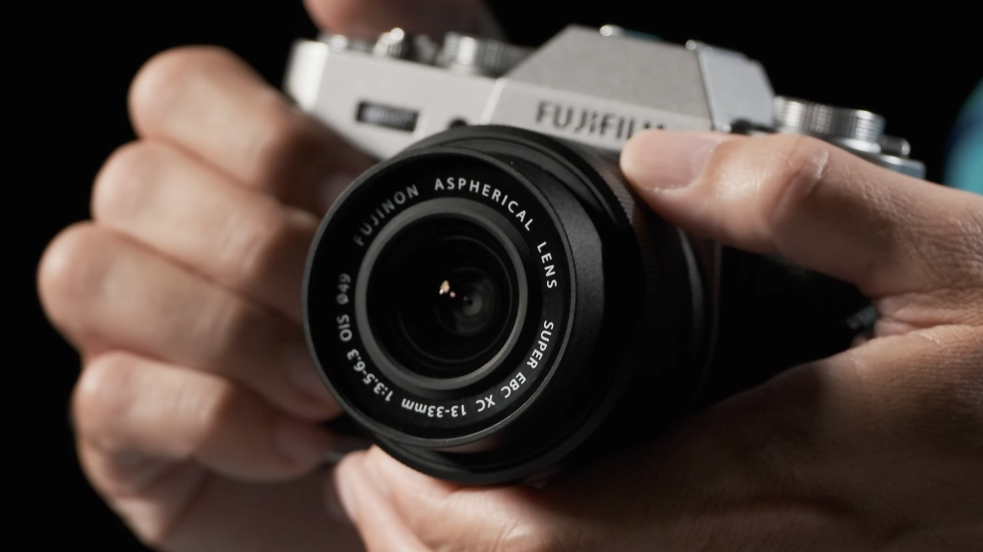 Fujifilm XC 13-33mm f/3.5-6.3 OIS: kompaktes Kit-Objektiv für die X-T30 III