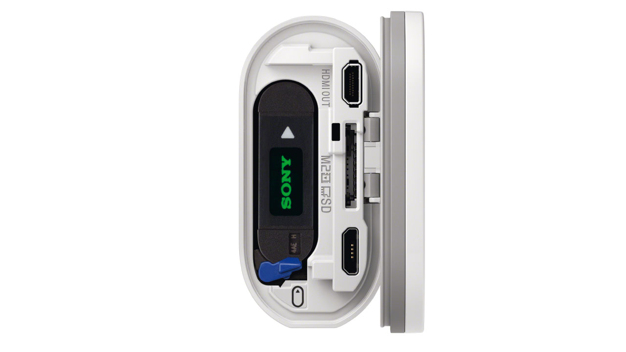 Sony FDR-X1000 back open web