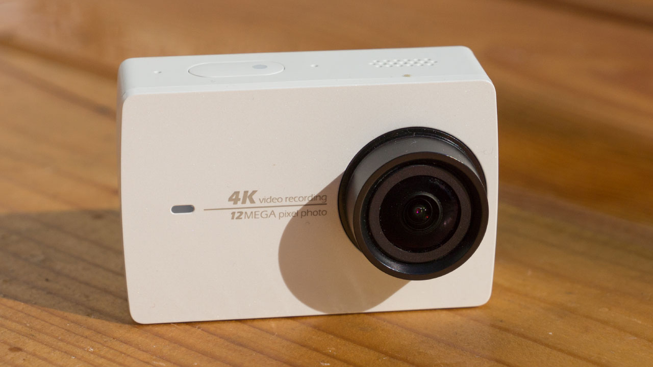 YI 4K ActionCamera front web Joachim Sauer