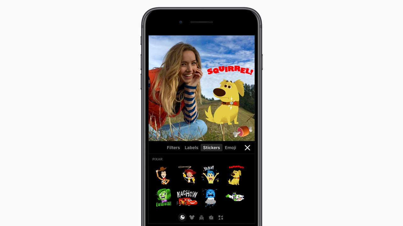 Apple Clips iPhone 8 Plus dog sticker filter screen