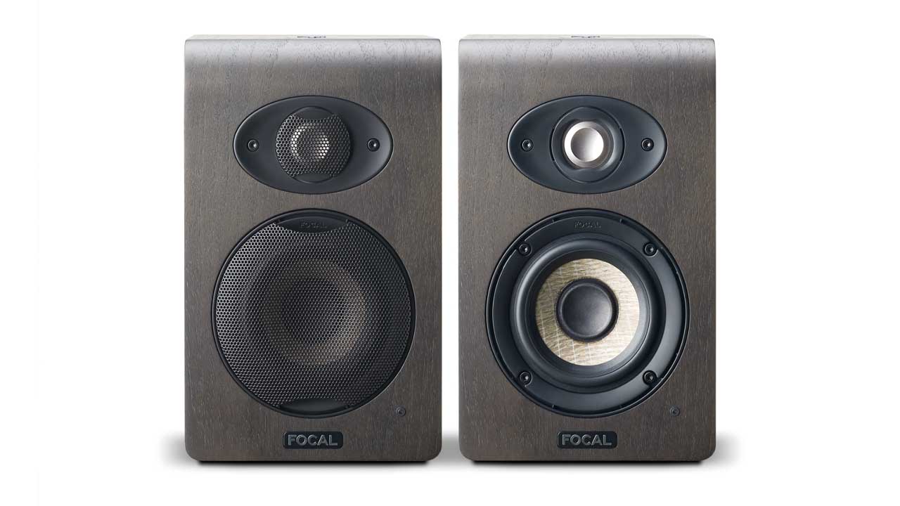 Focal Shape 40 Couple Front