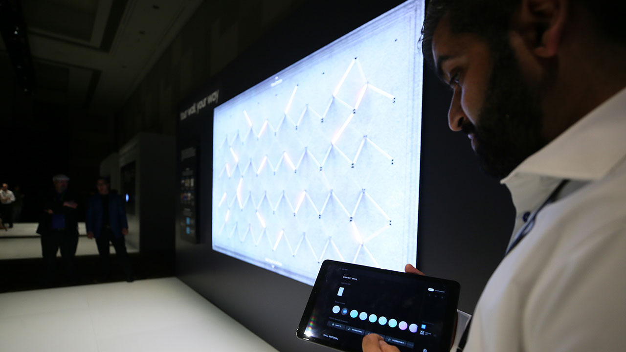 samsung FL2019 2019 219 The Wall UX web
