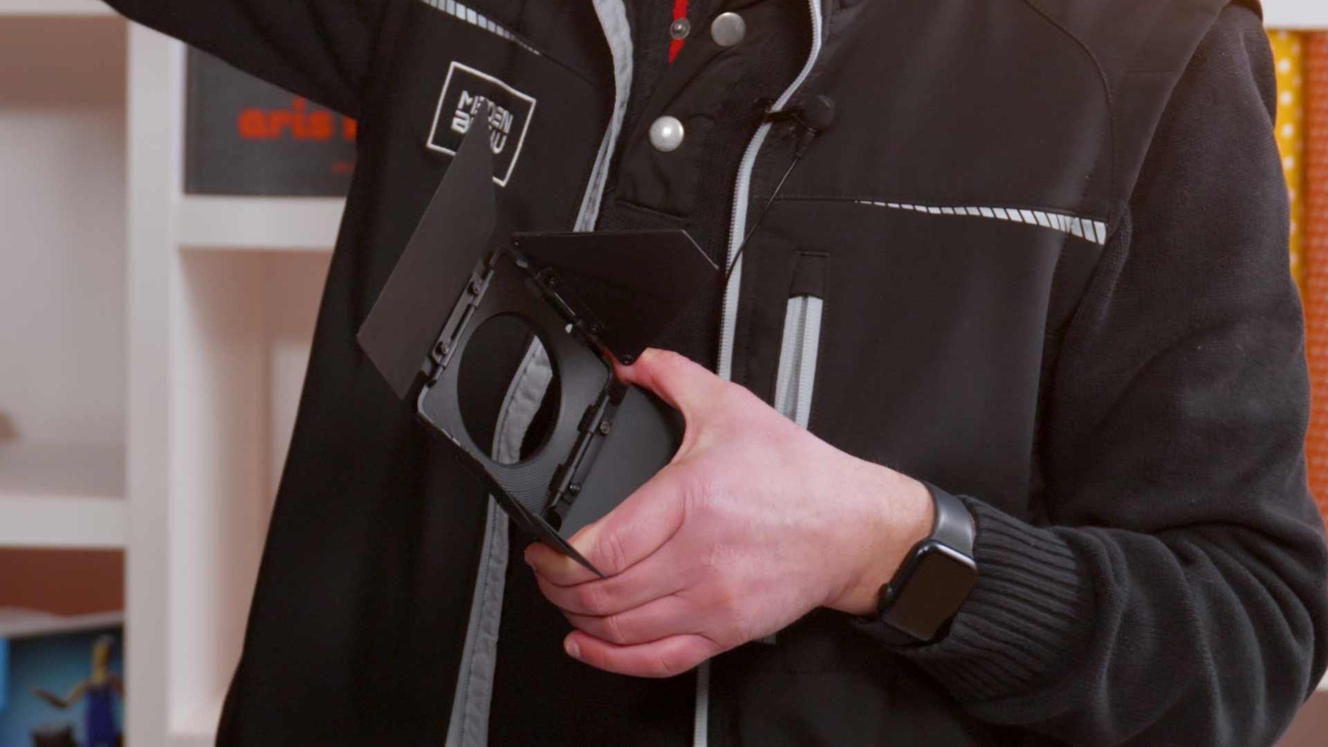 Godox S60 Klappe 2