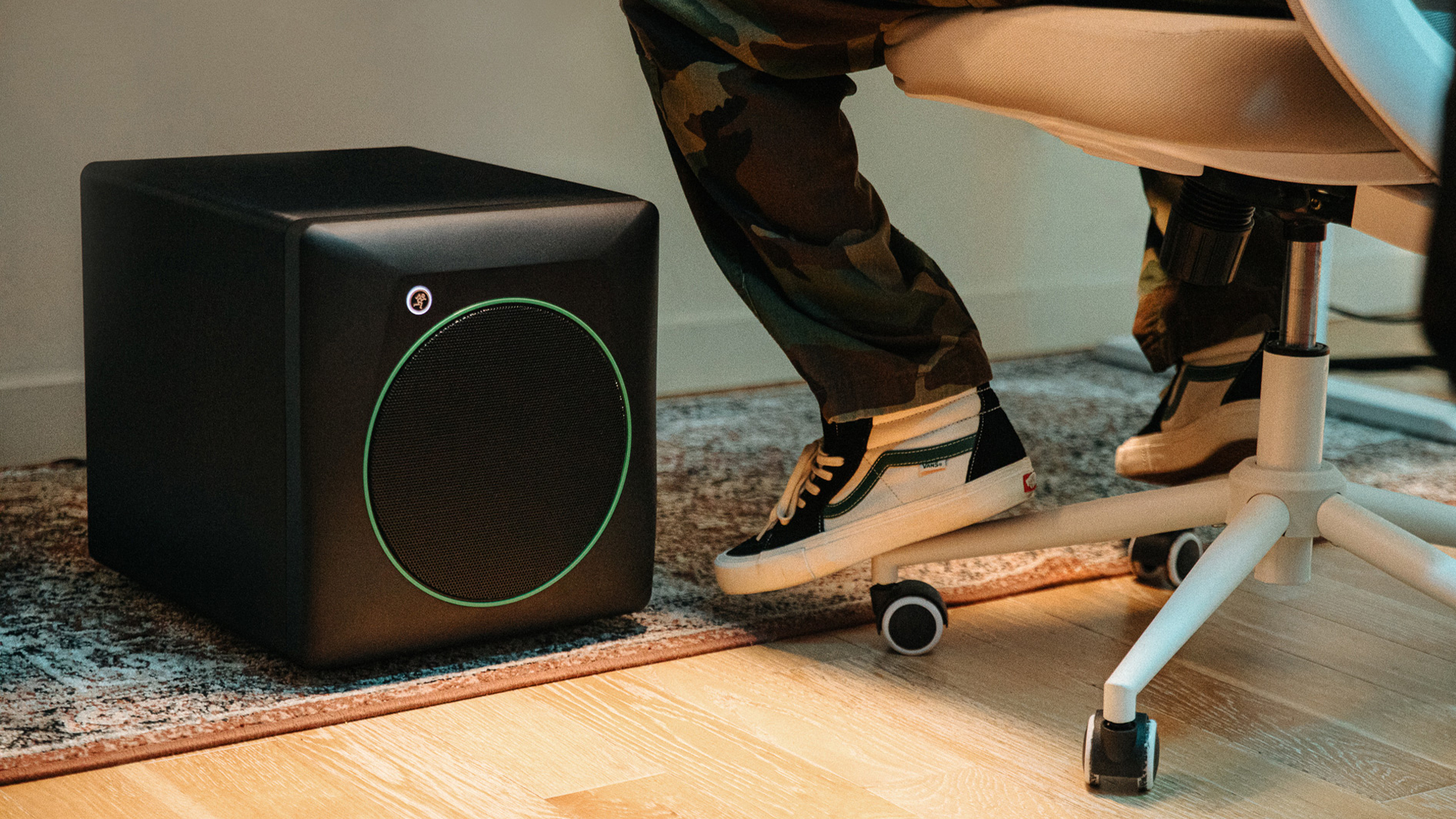 Mackie CR5BT Subwoofer