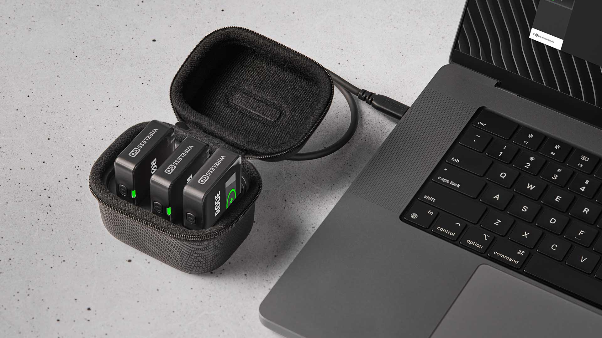 RODE Charge Case 5
