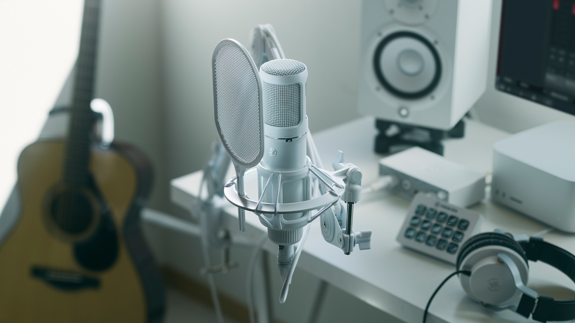 Yamaha YCM705 Newstitel