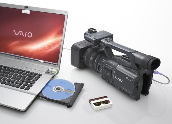 sony_hdr-fx1000_with_pc_12.jpg sony_hdr-fx1000_with_pc_12.jpg