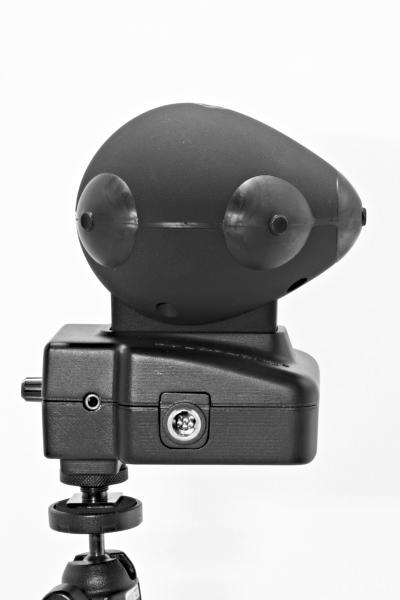 holophone_portamic_5.1_ibc_2008.jpg holophone_portamic_5.1_ibc_2008.jpg