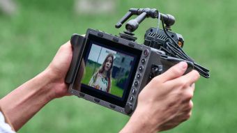 Sony RM-DP7 und RM-DP5: Kamerasteuerung und Monitoring in einem Gerät