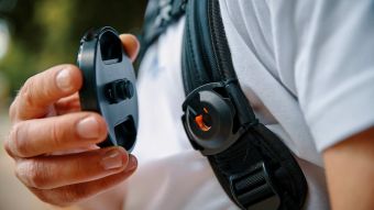 Fidlock SnapSnap: Magnetischer Halter für Objektivdeckel