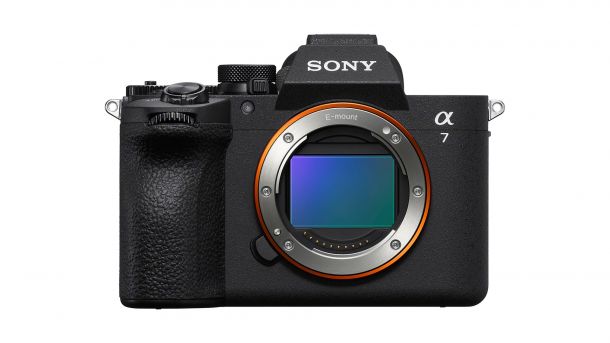 Sony a7 V: Hybridkamera mit 33 Megapixel-Sensor und 4K mit 60p