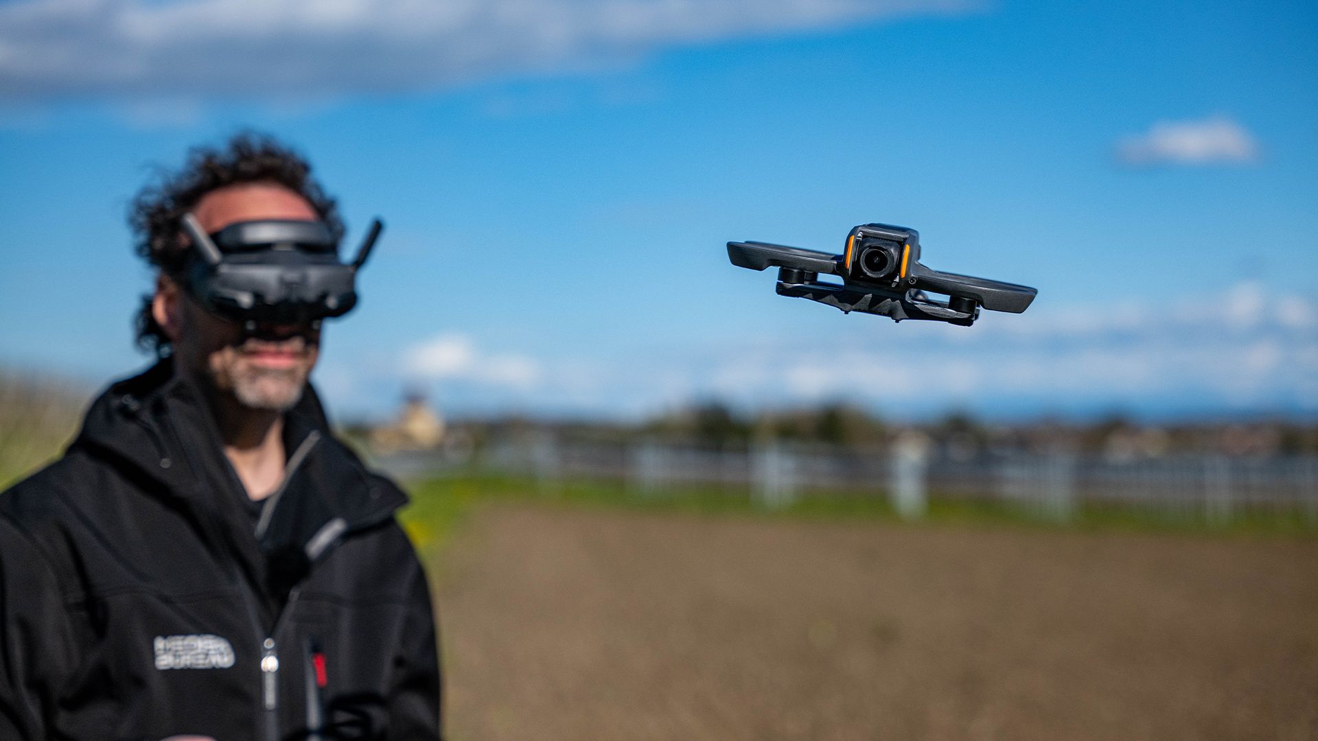 DJI Avata 2 mit DJI Goggles 3: Kameradrohne fu00fcr Flugexperimente